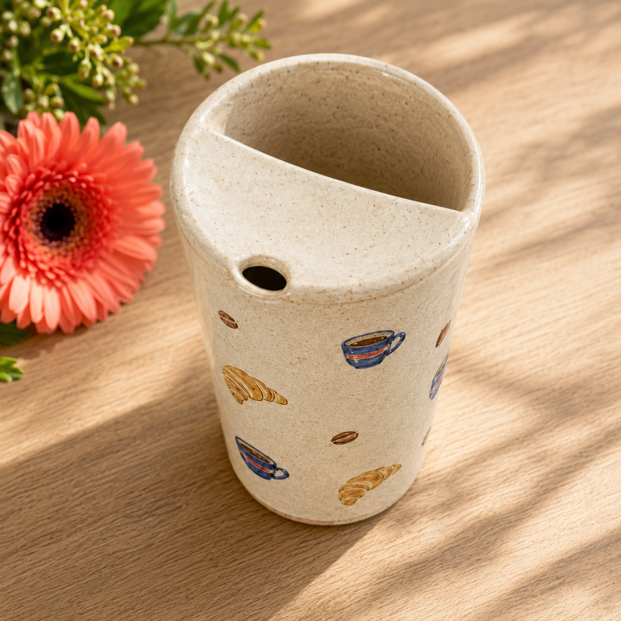 Hand-Painted Café Ceramic Travel Mug